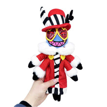 Laden Sie das Bild in den Galerie-Viewer, Valentino Hazbin Hotel Val rot Plüschtier Kuscheltier Puppe