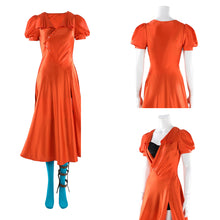 Laden Sie das Bild in den Galerie-Viewer, The Bride! - Es lebe die Braut Ida The Bride orange Kleid