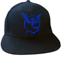 Laden Sie das Bild in den Galerie-Viewer, Pokemon Go Cap Hut Kappe Blau Gelb Rot Sonderangebot