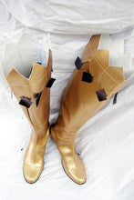 Laden Sie das Bild in den Galerie-Viewer, Sailor Moon Cosplay Stiefel Schuhe Golden Gelb